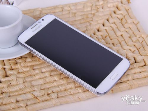 mega plus p709e(8gb/電信3g)